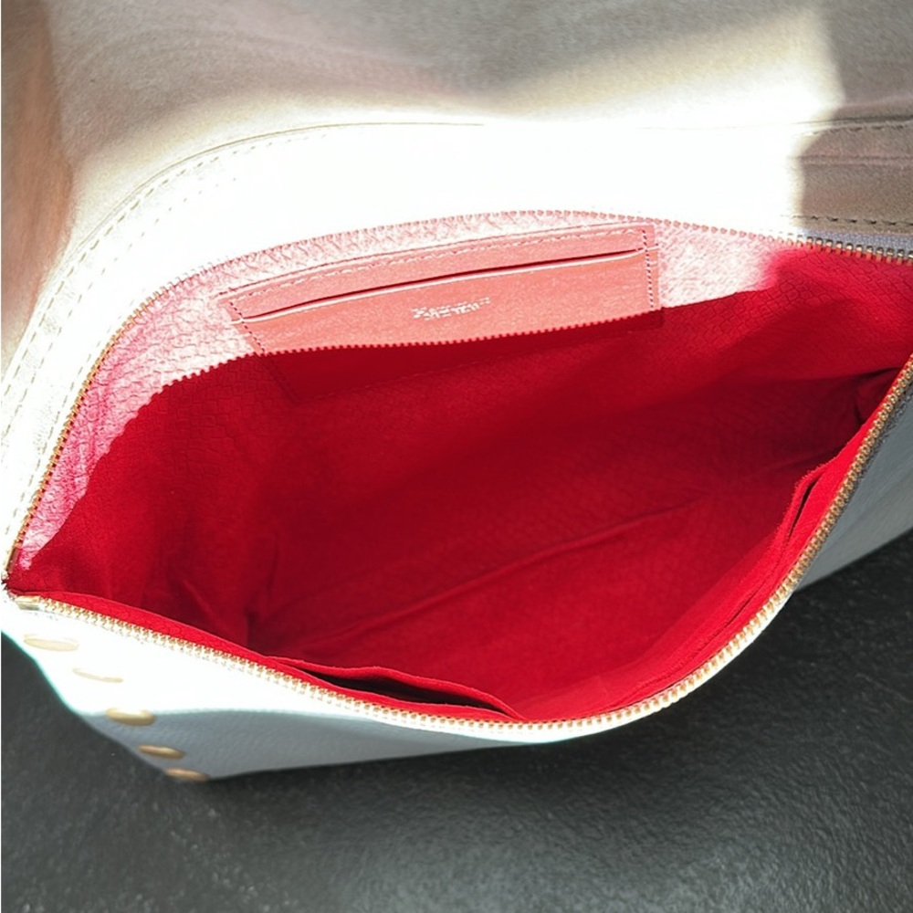 Hammit VIP Medium Soft Leather Crossbody Bag - Picture 5 of 5